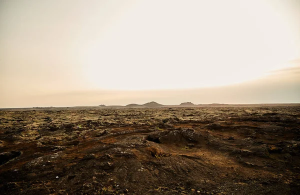 Tierra volcánica en Islandia — Foto de Stock