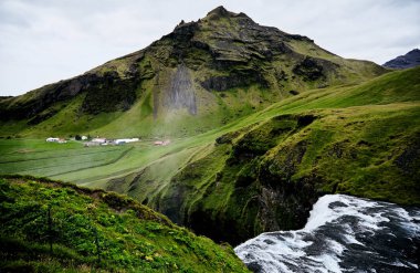 şelale skogafoss İzlanda