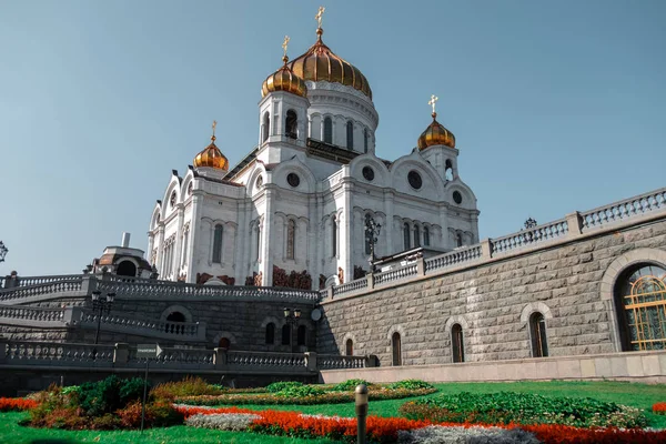 Katedralen Kristus Frälsaren i centrala Moskva. — Stockfoto