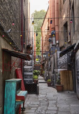 Eski kentin sokakları. Yaşlı Tiflis. Georgia