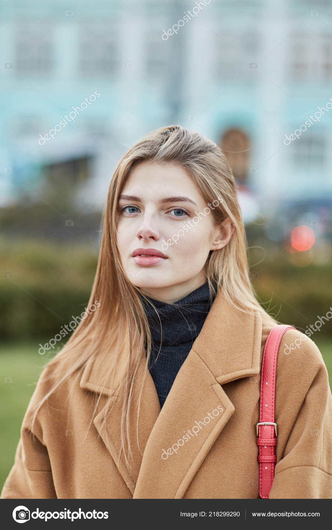 Girl Standing Photo