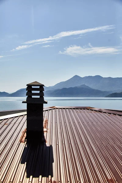 Lago di Skadar. Parco nazionale. Montenegro. Estate — Foto Stock