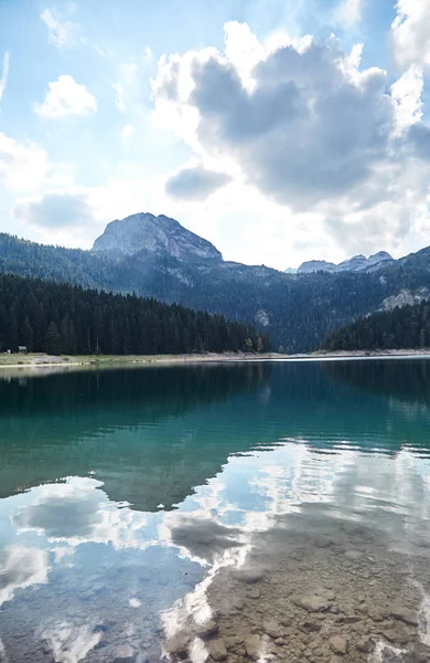 Lago Nero. Parco Nazionale Durmitor. Montenegro . — Foto Stock