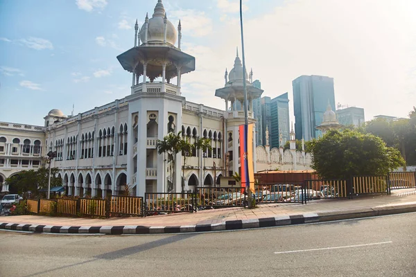 Beautiful old building in Kuala Lumpur. — Stock Photo, Image