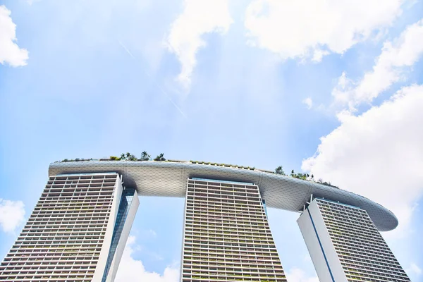 Singapore , Singapore : March 19 2019 : Marina Bay Sands Luxury Hotel, Singapore. — Stock Photo, Image