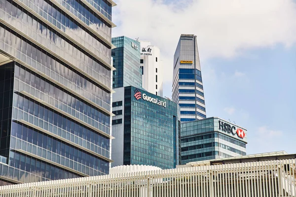 19 березня, 2019-Сінгапур: Хмарочоси в центрі Сінгапуру. Центр міста з хмарочосами, Сінгапур — стокове фото