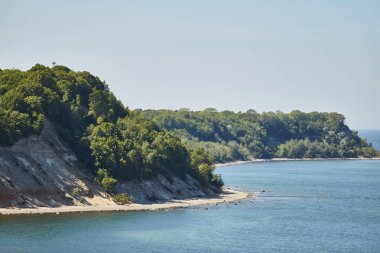 Kaliningrad Körfezi 'ndeki sahil. Svetlogorsk