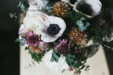 Narin güzel çiçek buketi yakın