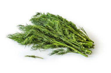 Bir kepçe yeşil dereotu bir beyaz izole arka plan üzerinde yatıyor.