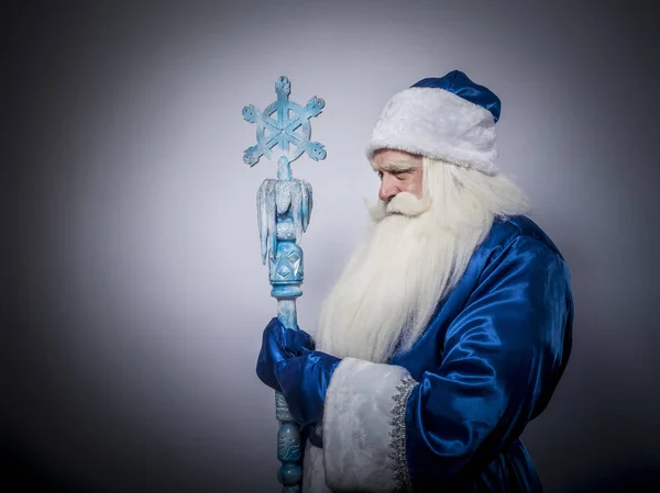 Kerstman Vadertje Vorst Een Blauwe Jas Een Hoed Met Een — Stockfoto