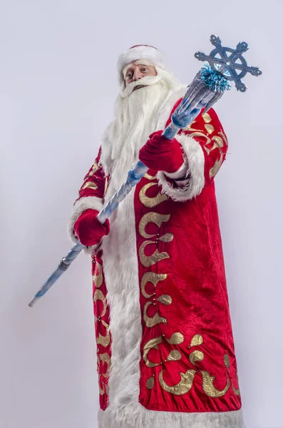 Vater Frost Und Weihnachtsmann Mit Stab Grüßen Herzlich Vordergrund Vor — Stockfoto