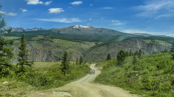 Hermosas Vistas Paisaje Naturaleza Altai Perspectiva Carretera Carretera Altai Sobre —  Fotos de Stock