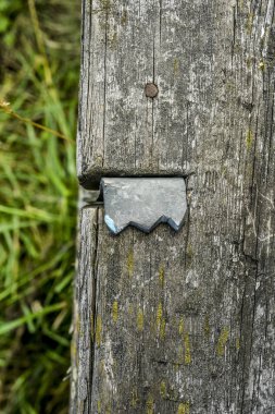 Güzel ve özgün doku. Karmaşık, anlaşılmaz, özgün ve ilginç doku, desen ve arka plan eski ve eski ahşap ve ahşap ürünler ve panoları.