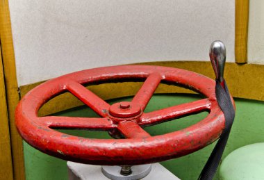 Demiryolu nesneler. Denetim ve direksiyon simidi tren sürücüsü takside.