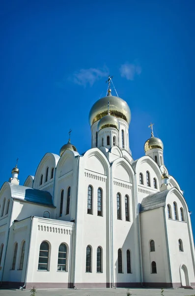 Piękne Przedmioty Kultu Piękne Wspaniałe Religijne Świątyni Białych Jasnych Kościół — Zdjęcie stockowe