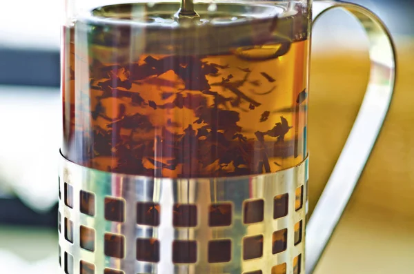 Gyönyörű Ételek Belsejében Gyönyörű Táblázatot Amely Egy Vízforraló Tea Pot — Stock Fotó