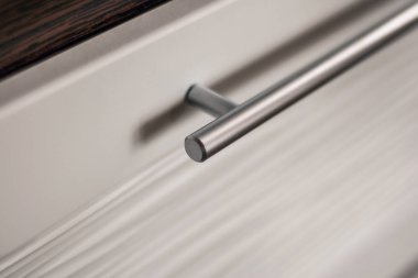 Güzel ve farklı bir konu. Mobilya için güzel metal düz silindirik kolu.