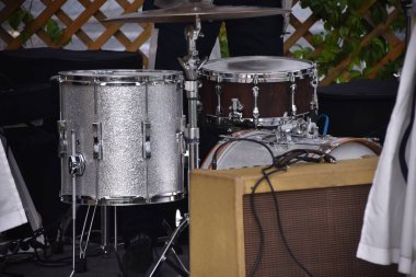 Güzel ve farklı bir konu. Davul kentsel çevre ve park Festivali.