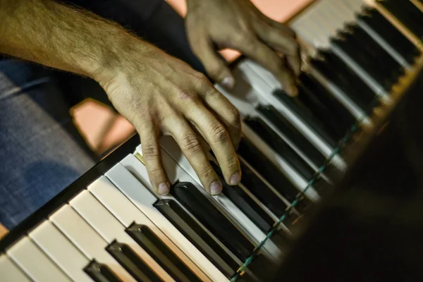 Beautiful Diverse Subject Piano Keys Pianist Hands Close Range — Stock Photo, Image