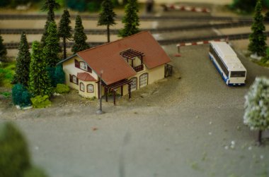 Güzel ve farklı bir konu. Düzen ve yakın mesafeden ve makro çocuk tren oyunu.