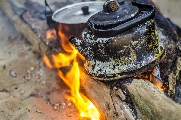 Beautiful Diverse Subject Old Dilapidated Black Kettle Soot Fire Fire — Stock Photo, Image