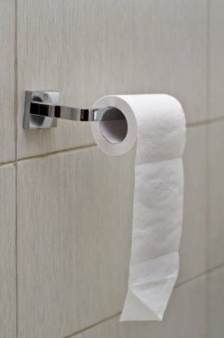 Güzel ve farklı bir konu. Güzel ve özgün bir görünüm ve arka plan için ilginç bir bağlantı ve bir rulo tuvalet kağıdı iç sabitleme için aksesuarlar.