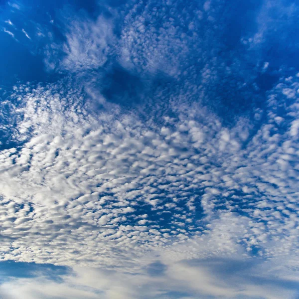 Vacker Himmel Med Moln Vackra Dagtid Och Ljusa Blå Och — Stockfoto