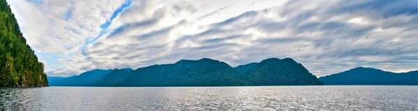 Mooie Originele Panorama Mooie Majestueuze Landschap Panorama Van Bergen Wildlife — Stockfoto