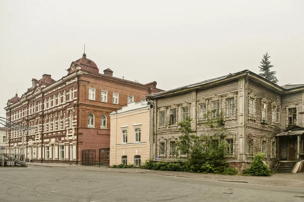 Piękne Tło Widokiem Panorama Pejzaż Miasta Tomsk Starych Budynków Lato — Zdjęcie stockowe