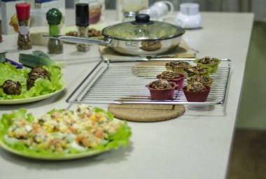 Güzel gıda maddeleri.