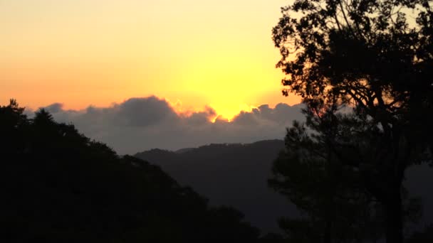 Закат Облачных Горах Кипре Время Истекло — стоковое видео