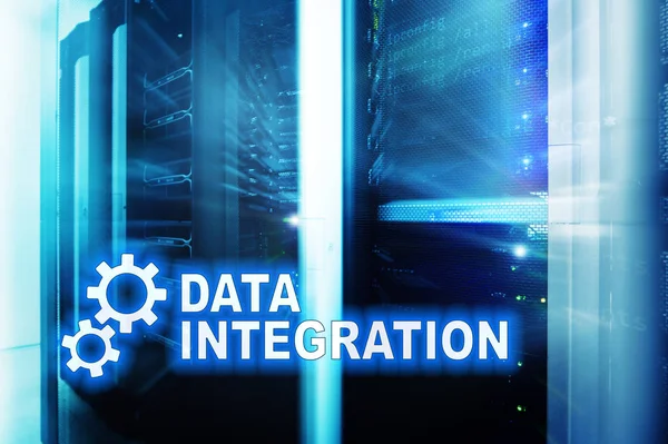 Veri entegrasyon bilgi teknolojisi kavramı sunucu Oda zemin üzerine.