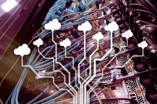 Servidor Cloud Computación Almacenamiento Procesamiento Datos Concepto Internet Tecnología — Foto de Stock