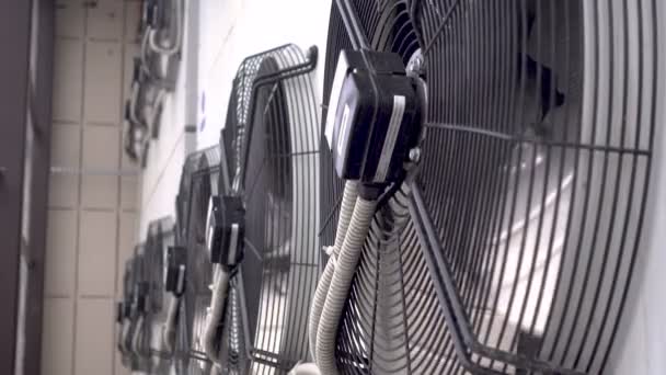 大型户外空调机组 大型风机空压机 — 图库视频影像