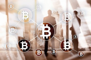 Bulanık gökdelenler arka plan üzerinde Bitcoin cryptocurrency ve blockchain teknoloji kavramı.