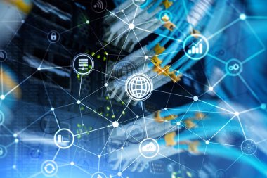 ICT - bilgi ve telekomünikasyon teknolojisi ve çok - Internet şeyler kavramları. Sunucu odası arka simgeleri ile diyagramları.