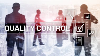 Kalite kontrol ve güvence. Standardizasyon. Garanti. Standartları. İş ve teknoloji kavramı.