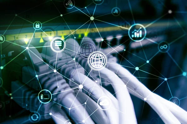ICT - bilgi ve telekomünikasyon teknolojisi ve çok - Internet şeyler kavramları. Sunucu odası arka simgeleri ile diyagramları.