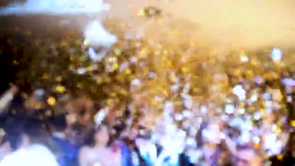 Celebración Año Nuevo Discoteca Banquete Gente Borrosa Bailando Fondo — Vídeos de Stock