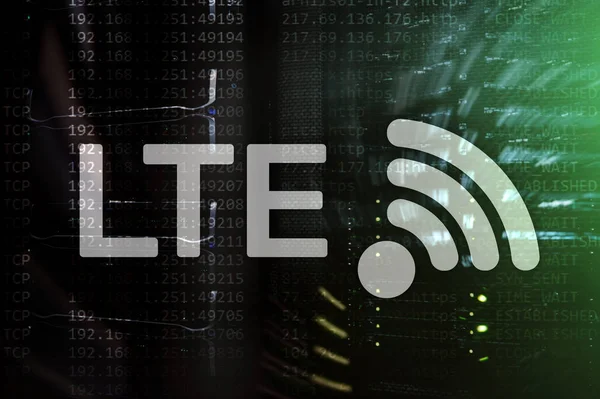 LTE, 5g concetto di tecnologia internet wireless. Sala server  . — Foto Stock