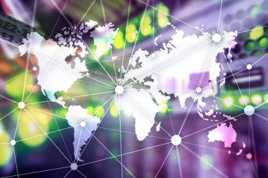 Sunucu odası arka plan üzerinde iletişim ağı ile Dünya Haritası