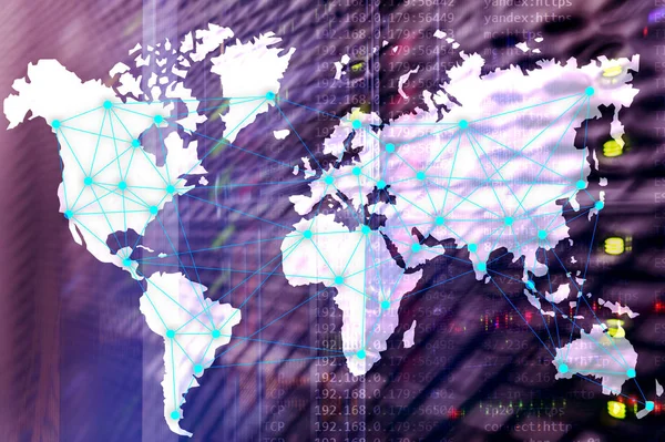 Internet i telekomunikacja koncepcja mapa świata na tle pokój serwera — Zdjęcie stockowe