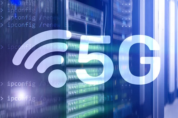 5G Network, 5G Internet Connection Concept in digital background (en inglés). Concepto de red de comunicación inteligente — Foto de Stock