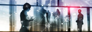 Sanal ekranda teknoloji endüstriyel iş akışı organizasyon yapısı. IOT akıllı endüstri konsepti karışık medya diyagramı.