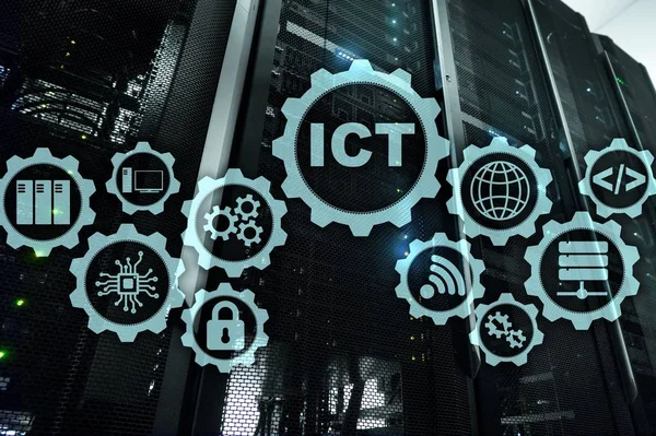 ICT. Teknologi informasi dan komunikasi pada latar belakang ruang server modern. Layar virtual. — Stok Foto