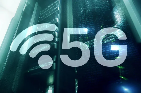 Сеть 5G, интернет 5G на цифровом фоне. Концепция интеллектуальной коммуникационной сети — стоковое фото