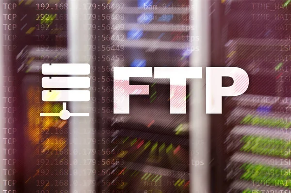 FTP. Filöverföringsprotokoll. Nätverksöverföring data till server på superdator bakgrund — Stockfoto