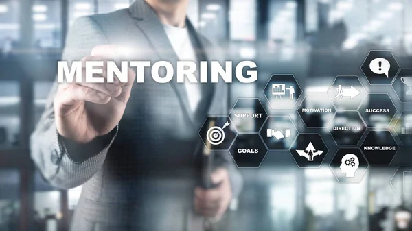 Mentoring aziendale. Personal Coaching. Formazione concetto di sviluppo personale. Mezzi misti. — Foto Stock