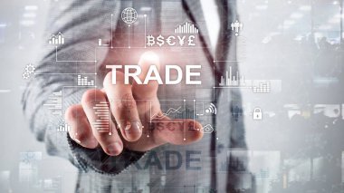 Bulanık ofis merkezi arkaplanındaki borsa şamdanı şeması ve şemalar
