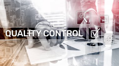 Kalite kontrol ve güvence. Standardizasyon. Garanti. Standartları. İş ve teknoloji kavramı.